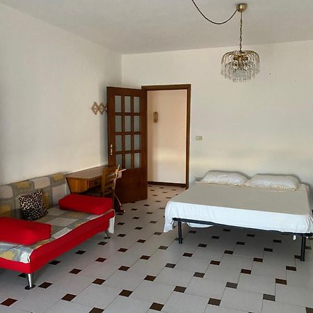 Hotel Casa Vacanze Gilli Cagliari Zewnętrze zdjęcie