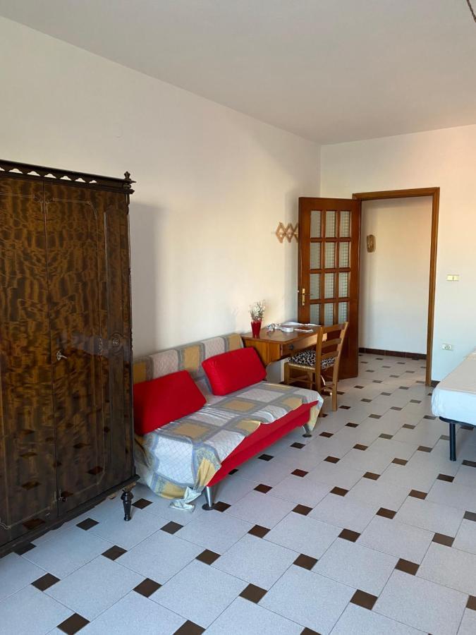 Hotel Casa Vacanze Gilli Cagliari Zewnętrze zdjęcie